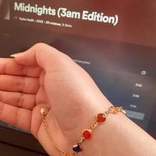 Carregar imagem no visualizador da galeria, Pulseira Taylor Swift Midnights Edição Limitada